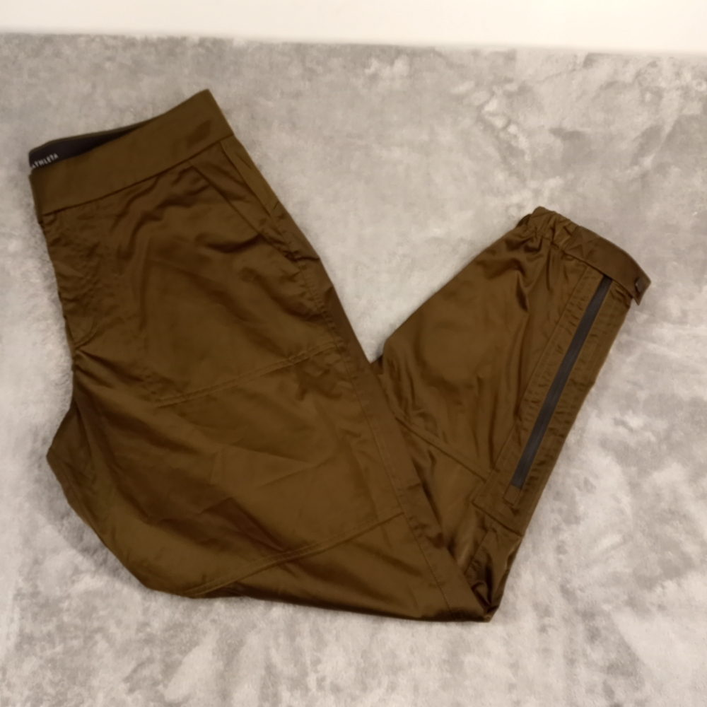 Athleta Women's Radiant Jogger in Tortuga Olive Size 6